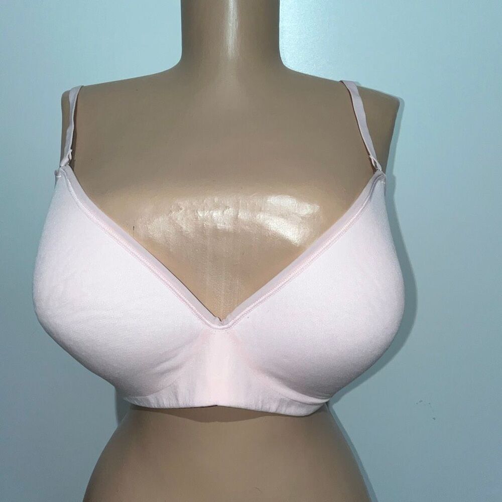 On Gossamer Next to Nothing Wireless Bra 36D Pale Pink Molded Cup Adjustable